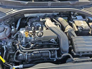 2024 Volkswagen Jetta S с VIN 3VW5M7BU5RM051603, выставлен на аукционе IAAI как лот 42809071 с пробегом 27 297 миль миль и . История ставок и продаж доступна на DreamBid. Изображение 16.