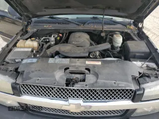 2005 Chevrolet Avalanche Z71 with VIN 3GNEK12Z75G245891, listed as a Copart auction lot 73457764 with 211,255 mi miles and Salvage Title. Bid and sale history available at carsss.com. Image 12.