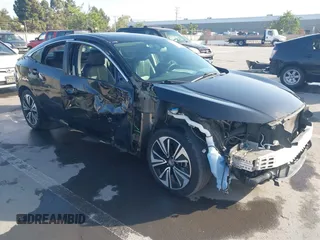 2016 Honda Civic Sedan EX-L with VIN 19XFC1F73GE215112, listed as a IAAI auction lot 42093218 with 67,233 mi miles. Bid and sale history available at carsss.com. Image 1.