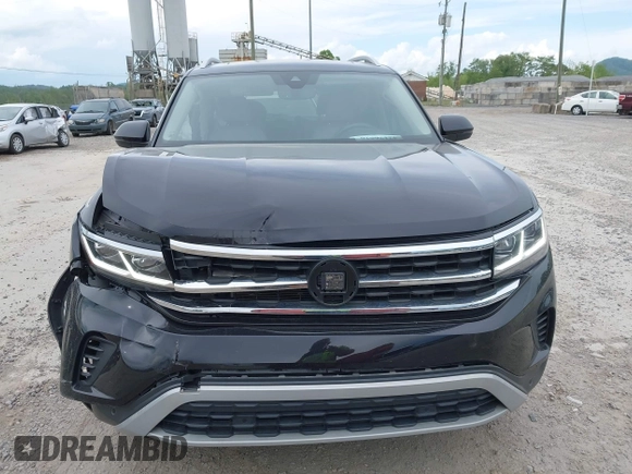 2021 Volkswagen Atlas SEL with VIN 1V2BR2CA9MC576221, listed as a IAAI auction lot 42176520 with 67,272 mi miles and . Bid and sale history available at DreamBid. Image 12.