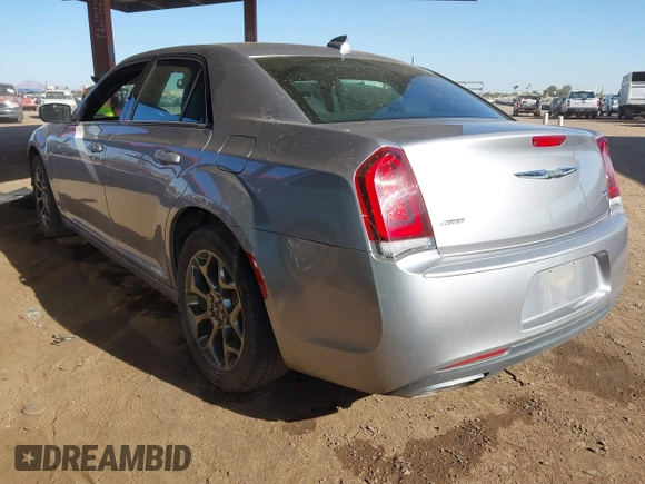 2015 Chrysler 300 with VIN 2C3CCAGG0FH887573, listed as a IAAI auction lot 41111962 with 84,286 mi miles. Bid and sale history available at carsss.com. Image 3.