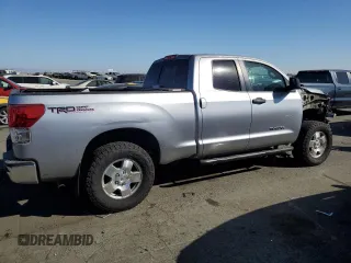 2012 Toyota Tundra 4WD Truck with VIN 5TFUM5F12CX031331, listed as a Copart auction lot 73571524 with 273,611 mi miles and Salvage Title. Bid and sale history available at carsss.com. Image 3.