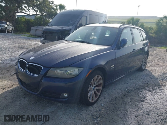 2011 BMW 3 Series 328i xDrive with VIN WBAUU3C50BA542420, listed as a IAAI auction lot 42463583 with 140,053 mi miles and . Bid and sale history available at DreamBid. Image 2.