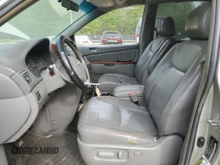 2005 Toyota Sienna XLE with VIN 5TDZA22C15S322772, listed as a Copart auction lot 54583815 with 444,581 mi miles and Clean Title. Bid and sale history available at carsss.com. Image 7.