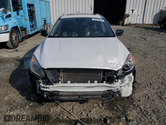 2017 Volvo XC60 Dynamic with VIN YV440MDRXH2071771, listed as a Copart auction lot 56673365 with 62,637 mi miles and Salvage title. Bid and sale history available at DreamBid. Image 5.
