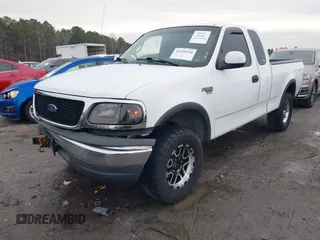 1999 Ford F-250 with VIN 1FTPX28LXXNB37027, listed as a IAAI auction lot 41410236 with 207,930 mi miles and . Bid and sale history available at DreamBid. Image 20.