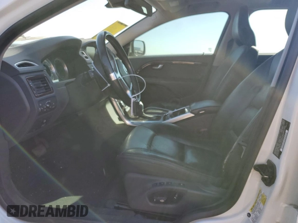 2013 Volvo XC70 3.2L with VIN YV4952BL7D1163530, listed as a Copart auction lot 74746084 with 98,045 mi miles and Salvage Title. Bid and sale history available at DreamBid. Image 7.