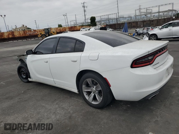 2015 Dodge Charger SXT z VIN 2C3CDXHG7FH721601, wystawiony jako Copart lot #58253925 z przebiegiem 123 004 mil mil oraz Szkoda całkowita • Salvage title. Historia ofert i sprzedaży dostępna na DreamBid. Obrazek 2.