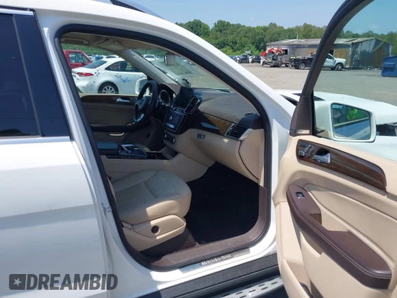 2017 Mercedes-Benz GLS 450 with VIN 4JGDF6EE1HA968827, listed as a IAAI auction lot 42561413 with 165,348 mi miles and . Bid and sale history available at DreamBid. Image 5.