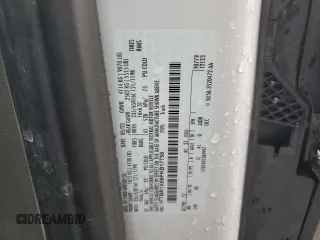 2023 Ford Transit Cargo z VIN 1FTBR1X88PKB17758, wystawiony jako Copart lot #48182245 z przebiegiem 25 760 mil mil oraz Czysty tytuł • Clean title. Historia ofert i sprzedaży dostępna na DreamBid. Obrazek 13.