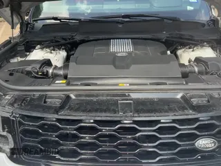 2018 Land Rover Range Rover Sport HSE Dynamic with VIN SALWV2SV3JA698608, listed as a Copart auction lot 61170055 with 44,784 mi miles and Clean title. Bid and sale history available at DreamBid. Image 11.