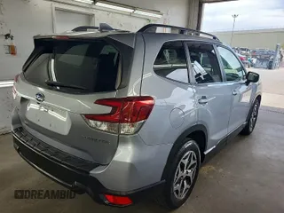 2019 Subaru Forester Premium with VIN JF2SKAGC7KH552139, listed as a IAAI auction lot 42566945 with 204,278 mi miles and . Bid and sale history available at DreamBid. Image 37.