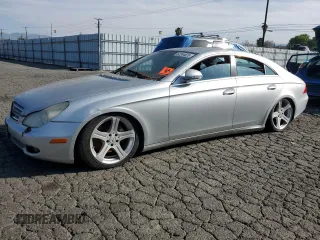 2007 Mercedes-Benz CLS-Class 5.5L with VIN WDDDJ72X47A081645, listed as a Copart auction lot 52244625 with 154,948 mi miles and Clean Title. Bid and sale history available at carsss.com. Image 1.