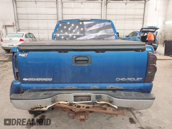 2003 Chevrolet Silverado 1500 with VIN 2GCEK19T931236982, listed as a IAAI auction lot 41178535 with 144,996 mi miles. Bid and sale history available at carsss.com. Image 17.