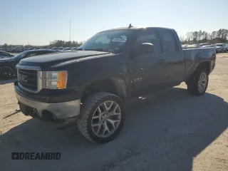 2007 GMC Sierra 1500 SLE1 with VIN 2GTEC19J771689189, listed as a Copart auction lot 46367925 with 207,151 mi miles and Clean Title. Bid and sale history available at DreamBid. Image 1.