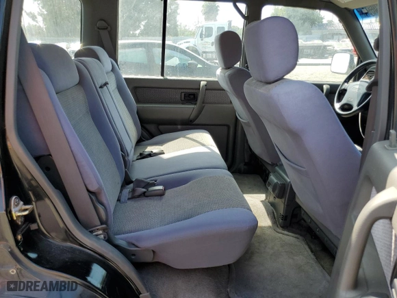 1999 Isuzu Trooper S with VIN JACDJ58X4X7926429, listed as a Copart auction lot 72969694 with 160,843 mi miles and Salvage Title. Bid and sale history available at carsss.com. Image 11.