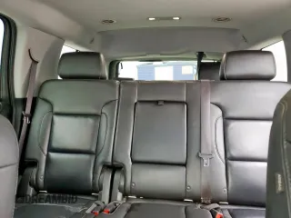 2016 Chevrolet Tahoe LT z VIN 1GNSKBKC7GR256834, wystawiony jako Copart lot #58178715 z przebiegiem 218 946 mil mil oraz Szkoda całkowita • Salvage title. Historia ofert i sprzedaży dostępna na DreamBid. Obrazek 10.