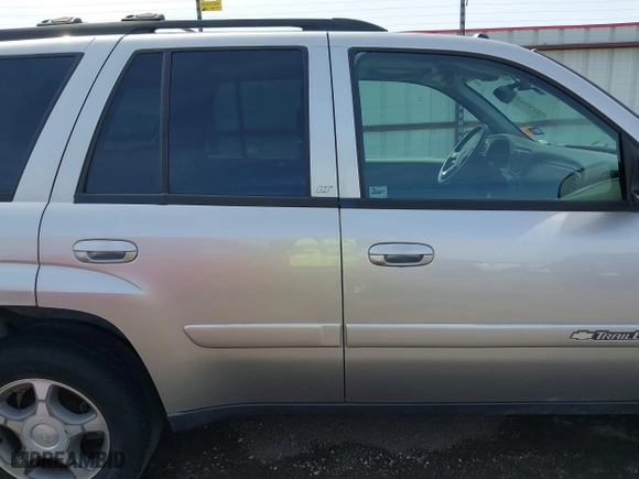 2004 Chevrolet TrailBlazer LT with VIN 1GNDS13S742421875, listed as a IAAI auction lot 41790889 with 167,224 mi miles. Bid and sale history available at carsss.com. Image 13.