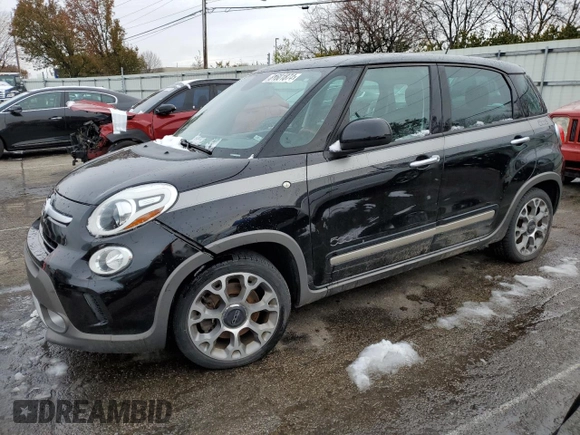 2014 FIAT 500L Trekking with VIN ZFBCFADH0EZ008008, listed as a Copart auction lot 81601874 with 91,812 mi miles and Salvage Title. Bid and sale history available at carsss.com. Image 1.