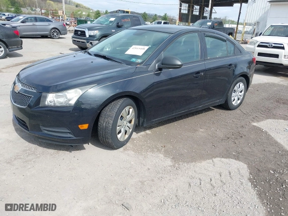 2013 Chevrolet Cruze LS with VIN 1G1PA5SH9D7163098, listed as a IAAI auction lot 42015408 with 202,184 mi miles. Bid and sale history available at carsss.com. Image 2.