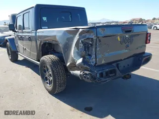 2021 Jeep Gladiator Willys with VIN 1C6HJTAG9ML546644, listed as a IAAI auction lot 41298101 with 40,099 mi miles. Bid and sale history available at carsss.com. Image 6.