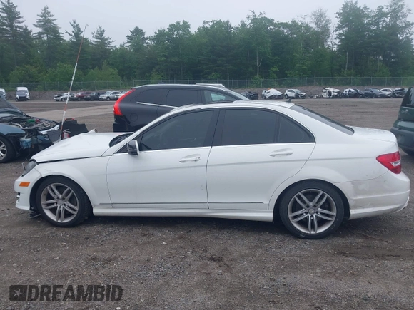 2013 Mercedes-Benz C 300 Sport with VIN WDDGF8AB2DR247992, listed as a IAAI auction lot 42484654 with 102,736 mi miles and . Bid and sale history available at DreamBid. Image 15.
