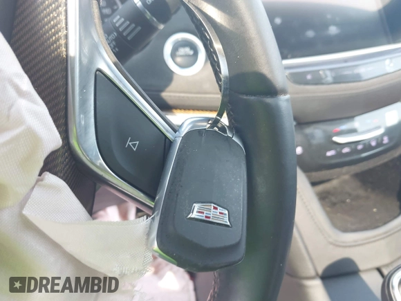 2017 Cadillac XT5 Platinum AWD with VIN 1GYKNFRS6HZ130626, listed as a IAAI auction lot 42470536 with 128,129 mi miles and . Bid and sale history available at DreamBid. Image 11.