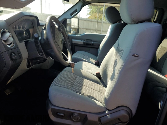 2016 Ford F-250 XLT z VIN 1FT7X2A68GEB91706, wystawiony jako Copart lot #77309374 z przebiegiem 34 576 mil mil oraz Szkoda całkowita • Salvage title. Historia ofert i sprzedaży dostępna na DreamBid. Obrazek 7.