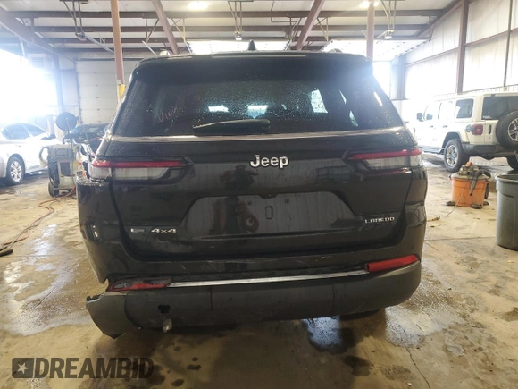 2023 Jeep Grand Cherokee Laredo z VIN 1C4RJKAGXP8729548, wystawiony jako Copart lot #56770985 z przebiegiem 29 636 mil mil oraz Szkoda całkowita • Salvage title. Historia ofert i sprzedaży dostępna na DreamBid. Obrazek 6.