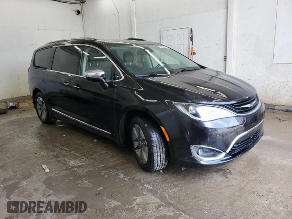 2018 Chrysler Pacifica Hybrid Limited с VIN 2C4RC1N72JR129441, выставлен на аукционе Copart как лот 56548175 с пробегом 154 459 миль миль и Чистый • Clean title. История ставок и продаж доступна на DreamBid. Изображение 4.
