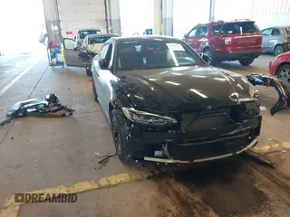 2023 BMW i4 eDrive40 z VIN WBY73AW00PFR42980, wystawiony jako IAAI lot #41203534 z przebiegiem Nie podano mil oraz . Historia ofert i sprzedaży dostępna na DreamBid. Obrazek 1.