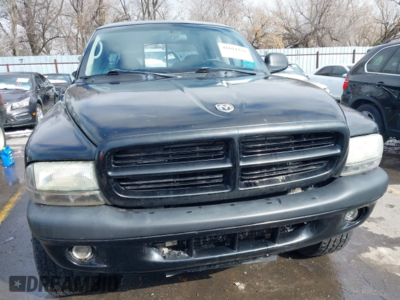 2002 Dodge Dakota Sport with VIN 1B7HG38N32S641652, listed as a IAAI auction lot 41621233 with 250,148 mi miles. Bid and sale history available at carsss.com. Image 12.