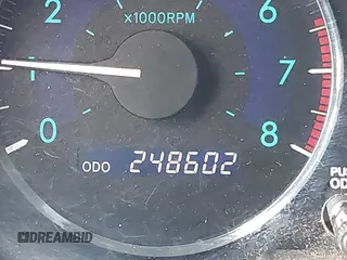 2008 Toyota Sienna XLE with VIN 5TDBK22C98S017300, listed as a IAAI auction lot 41433777 with 248,602 mi miles. Bid and sale history available at carsss.com. Image 15.
