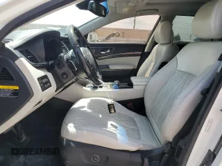 2017 Kia K900 Luxury z VIN KNALW4D4XH6035683, wystawiony jako Copart lot #55470545 z przebiegiem 93 275 mil mil oraz Szkoda całkowita • Salvage title. Historia ofert i sprzedaży dostępna na DreamBid. Obrazek 7.