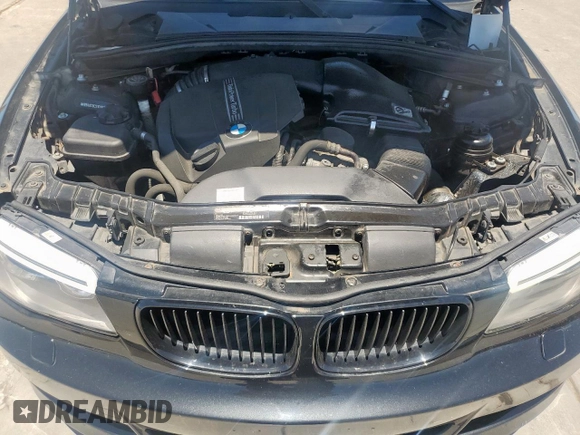 2012 BMW 1 Series 135i with VIN WBAUC9C51CVM13036, listed as a Copart auction lot 63093615 with Not provided miles and Clean title. Bid and sale history available at DreamBid. Image 11.