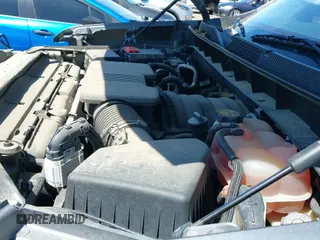 2019 Chevrolet Silverado 1500 RST z VIN 3GCPWDED6KG273281, wystawiony jako IAAI lot #42070589 z przebiegiem 85 457 mil mil oraz . Historia ofert i sprzedaży dostępna na DreamBid. Obrazek 25.