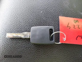 2001 Volkswagen GTI z VIN 9BWPG61J114074404, wystawiony jako IAAI lot #41903229 z przebiegiem 203 663 mil mil oraz . Historia ofert i sprzedaży dostępna na DreamBid. Obrazek 11.