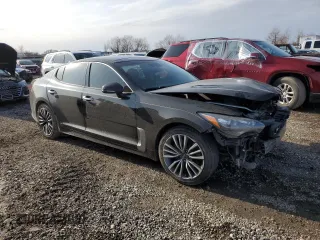 2018 Kia Stinger Premium with VIN KNAE25LA7J6014393, listed as a Copart auction lot 45012435 with 70,021 mi miles and Salvage Title. Bid and sale history available at DreamBid. Image 4.