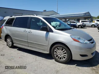 2008 Toyota Sienna CE z VIN 5TDZK23C98S213007, wystawiony jako Copart lot #56345045 z przebiegiem 115 052 mil mil oraz Szkoda całkowita • Salvage title. Historia ofert i sprzedaży dostępna na DreamBid. Obrazek 4.
