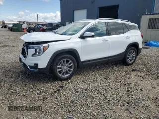 2024 GMC Terrain SLT z VIN 3GKALVEG9RL284652, wystawiony jako Copart lot #57298515 z przebiegiem 20 632 mil mil oraz Tytuł czysty. Historia ofert i sprzedaży dostępna na DreamBid. Obrazek 1.