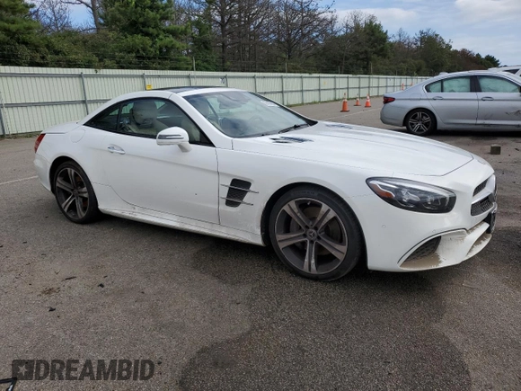 2018 Mercedes-Benz SL 450 z VIN WDDJK6GA4JF052221, wystawiony jako Copart lot #69430604 z przebiegiem 28 198 mil mil oraz Szkoda całkowita • Salvage title. Historia ofert i sprzedaży dostępna na DreamBid. Obrazek 4.