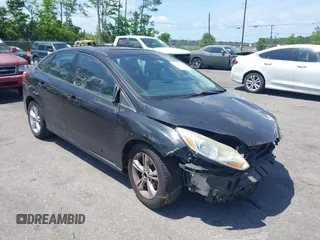 2013 Ford Focus SE с VIN 1FADP3F29DL149444, выставлен на аукционе IAAI как лот 42128467 с пробегом Не указан миль и . История ставок и продаж доступна на DreamBid. Изображение 1.