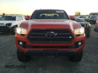 2017 Toyota Tacoma SR5 with VIN 3TMCZ5AN4HM086321, listed as a Copart auction lot 87658645 with 94,695 mi miles and Salvage Title. Bid and sale history available at carsss.com. Image 5.