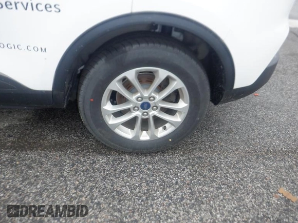 2020 Ford Escape SE with VIN 1FMCU9G69LUC30161, listed as a IAAI auction lot 42679185 with 98,651 mi miles and . Bid and sale history available at DreamBid. Image 10.
