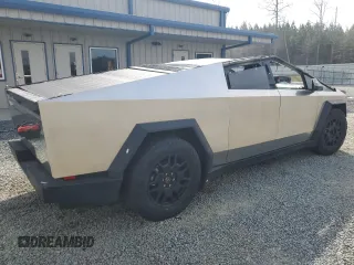 2024 Tesla Cybertruck с VIN 7G2CEHED5RA004045, выставлен на аукционе Copart как лот 48466055 с пробегом 6 580 миль миль и Списание • Salvage title. История ставок и продаж доступна на DreamBid. Изображение 3.