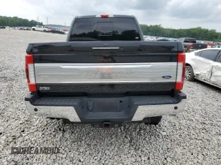 2017 Ford F-250 Lariat z VIN 1FT7W2BT6HEF05491, wystawiony jako Copart lot #54422025 z przebiegiem Nie podano mil oraz Szkoda całkowita • Salvage title. Historia ofert i sprzedaży dostępna na DreamBid. Obrazek 6.