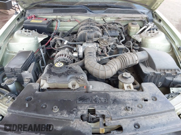 2006 Ford Mustang Standard with VIN 1ZVFT80NX65150735, listed as a IAAI auction lot 41950763 with 128,881 mi miles. Bid and sale history available at carsss.com. Image 10.