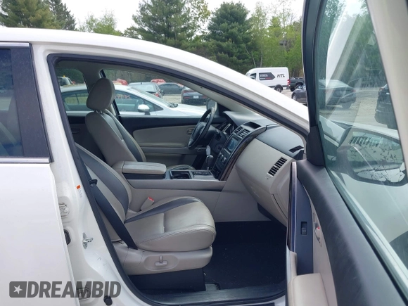 2010 Mazda CX-9 Sport с VIN JM3TB2MA6A0226509, выставлен на аукционе IAAI как лот 42318950 с пробегом 95 808 миль миль и . История ставок и продаж доступна на DreamBid. Изображение 5.