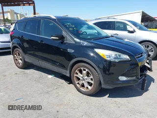 2016 Ford Escape Titanium с VIN 1FMCU9J96GUA08136, выставлен на аукционе IAAI как лот 42565067 с пробегом 84 223 миль миль и . История ставок и продаж доступна на DreamBid. Изображение 1.