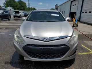 2012 Hyundai Sonata Hybrid with VIN KMHEC4A44CA038041, listed as a Copart auction lot 59034795 with 200,707 mi miles and Clean title. Bid and sale history available at DreamBid. Image 5.